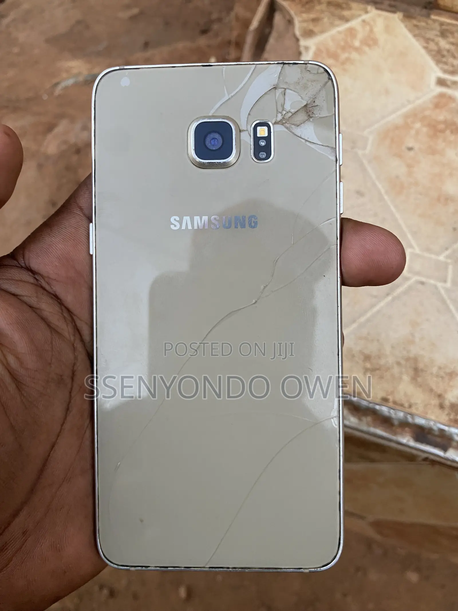 Samsung Galaxy S6 Edge Plus 32 GB Gold