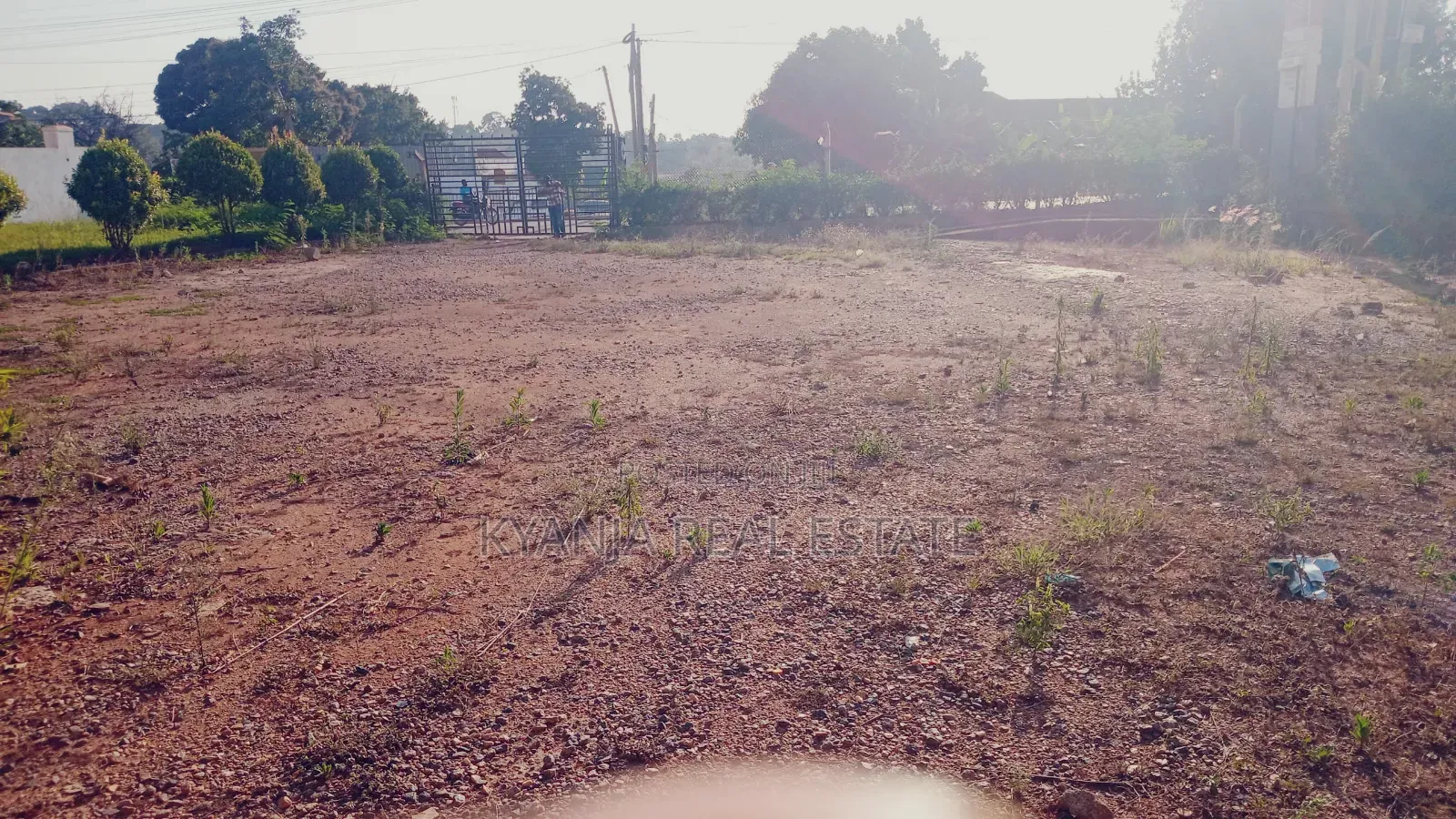 Kyanja 30 Decimals Commercial Rent on Road.