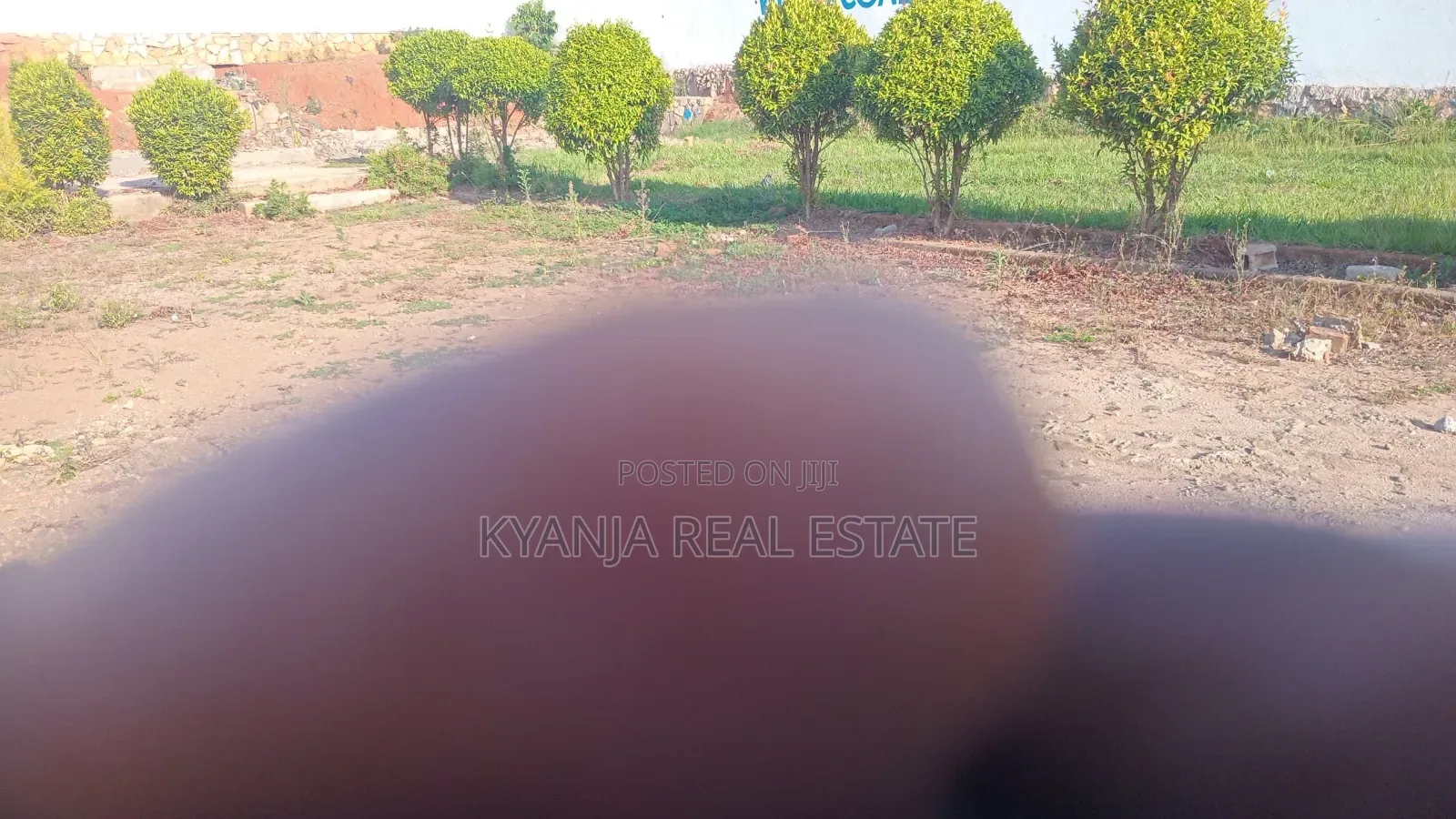 Kyanja 30 Decimals Commercial Rent on Road.