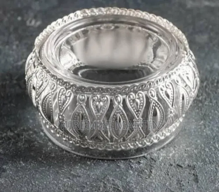 Elegant Silver-Plated Serving Bowl / Decorative Jar