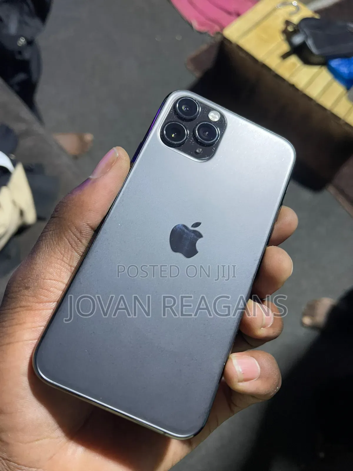 Apple iPhone 11 Pro 64 GB Gray