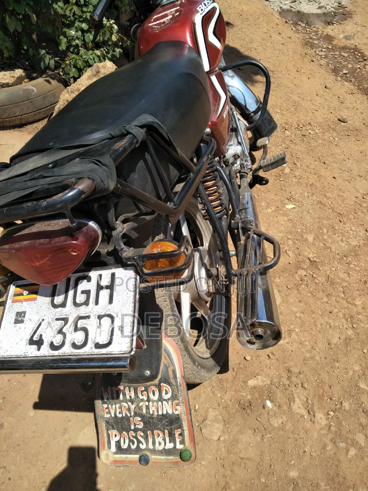 Bajaj Boxer 100 2023