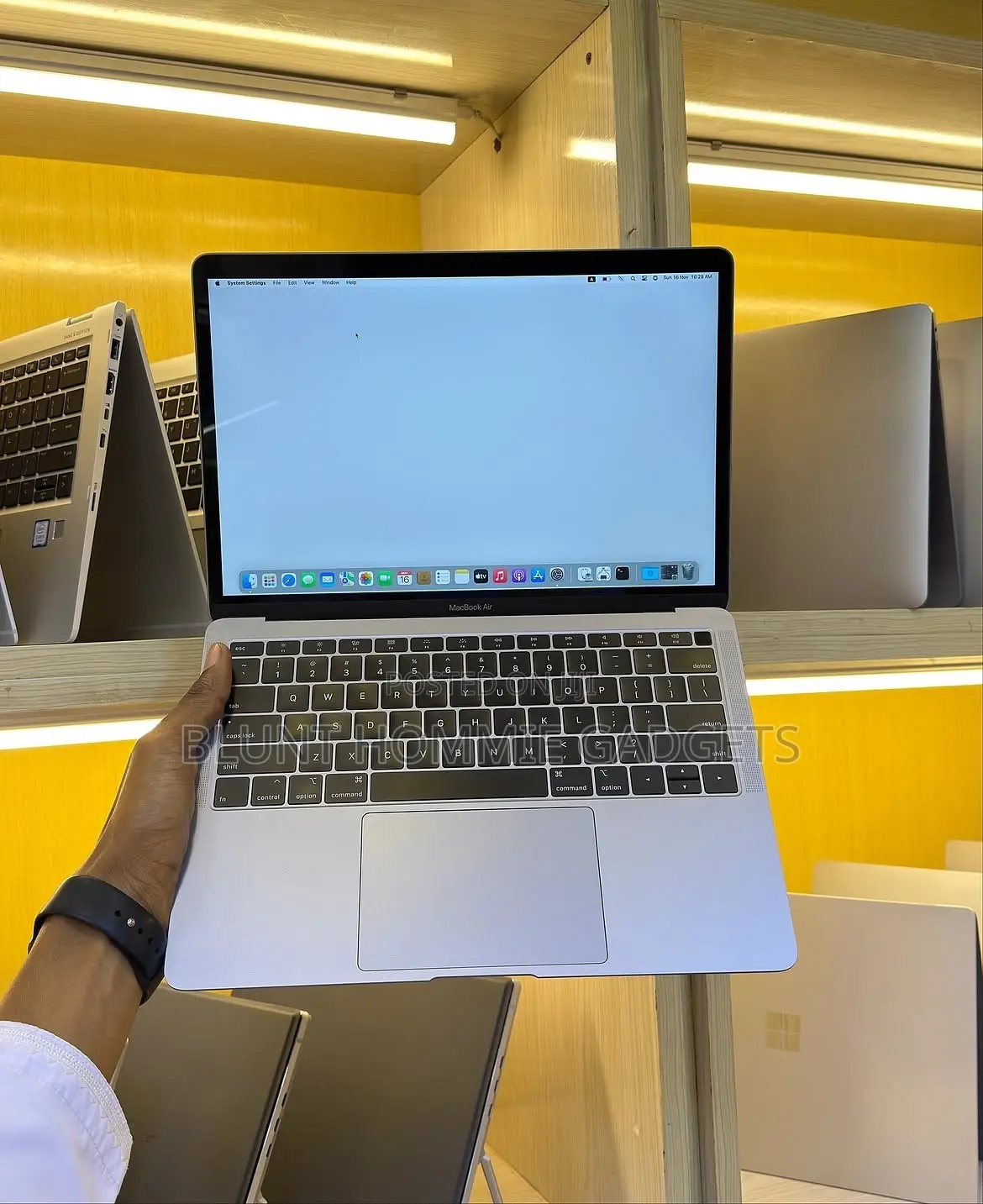 Laptop Apple MacBook Air 2018 8GB Intel Core i5 HDD+SSD 256GB
