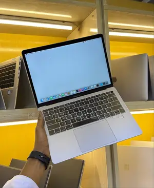 Laptop Apple MacBook Air 2018 8GB Intel Core i5 HDD+SSD 256GB