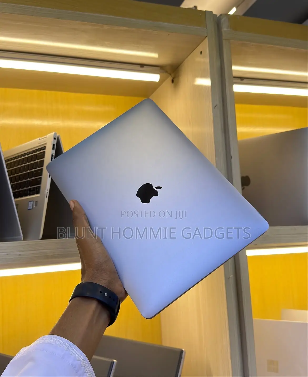 Laptop Apple MacBook Air 2018 8GB Intel Core i5 HDD+SSD 256GB