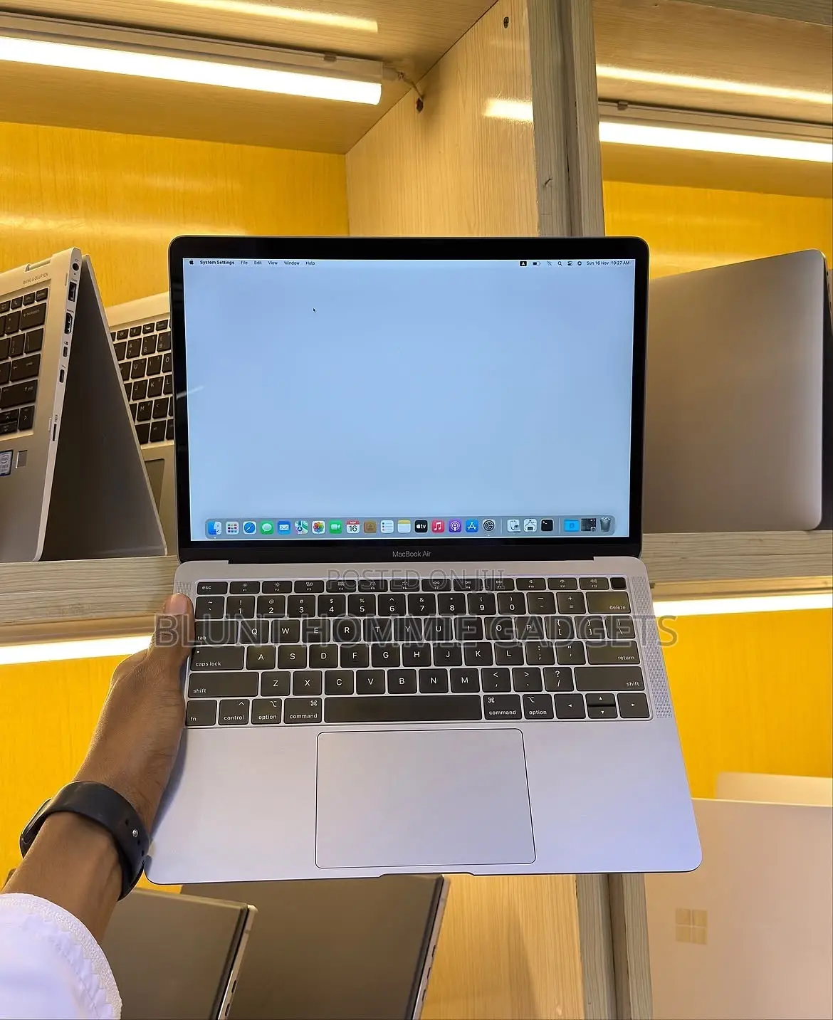 Laptop Apple MacBook Air 2018 8GB Intel Core i5 HDD+SSD 256GB