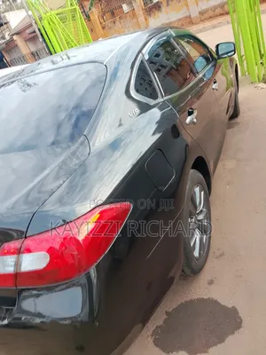 Nissan Fuga 2006 Black