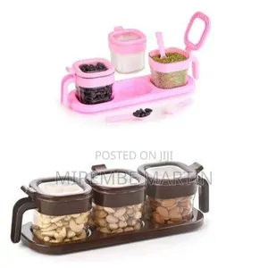 2-Piece Spice Jar Set With a Tray