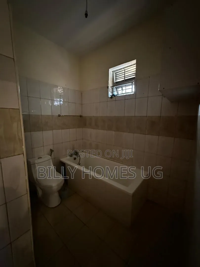 3bdrm House in Kira for sale