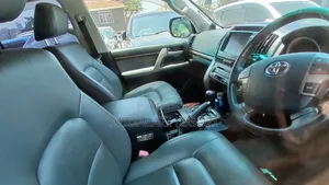 Toyota Land Cruiser 2012 Black