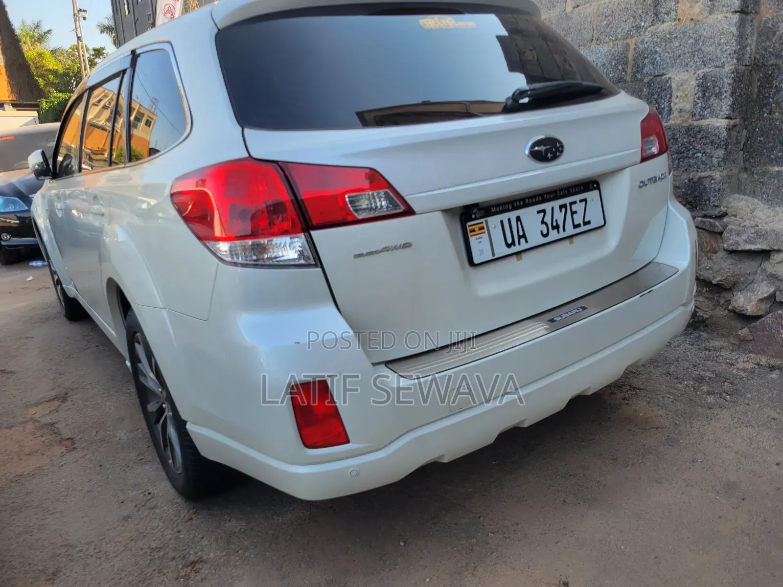 New Subaru Outback 2.5i Premium 2012 White