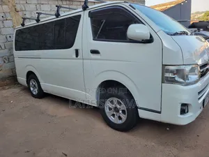 New Toyota HiAce 2010 White