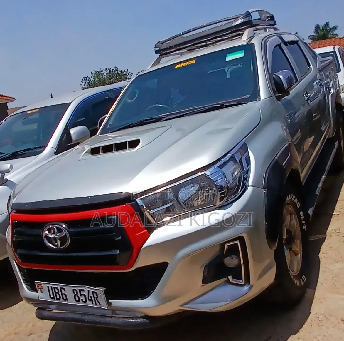 Toyota Hilux 2015 Silver