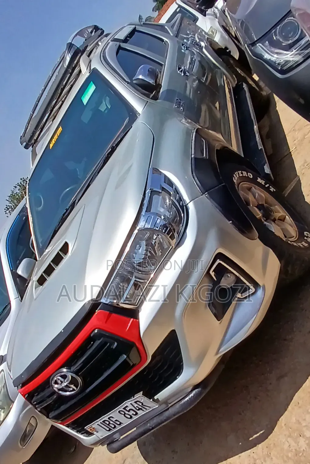 Toyota Hilux 2015 Silver