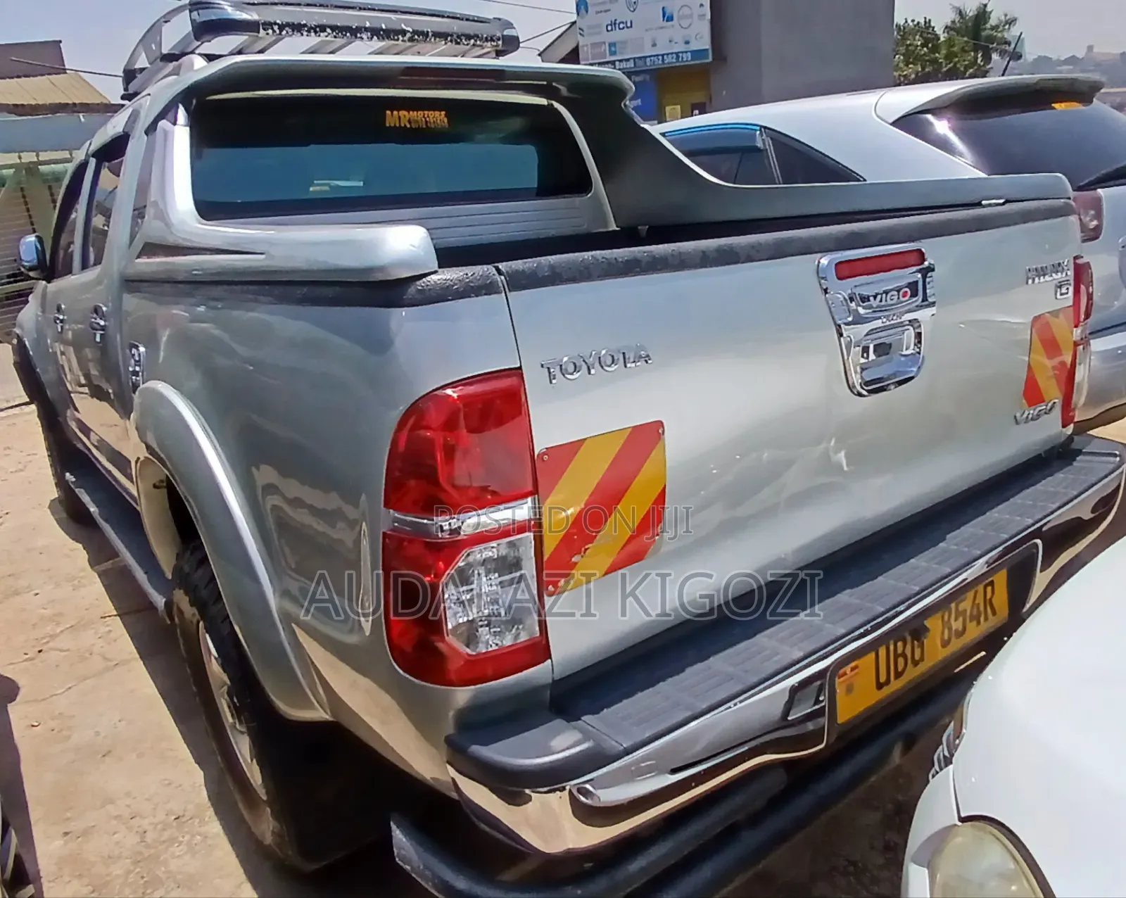 Toyota Hilux 2015 Silver