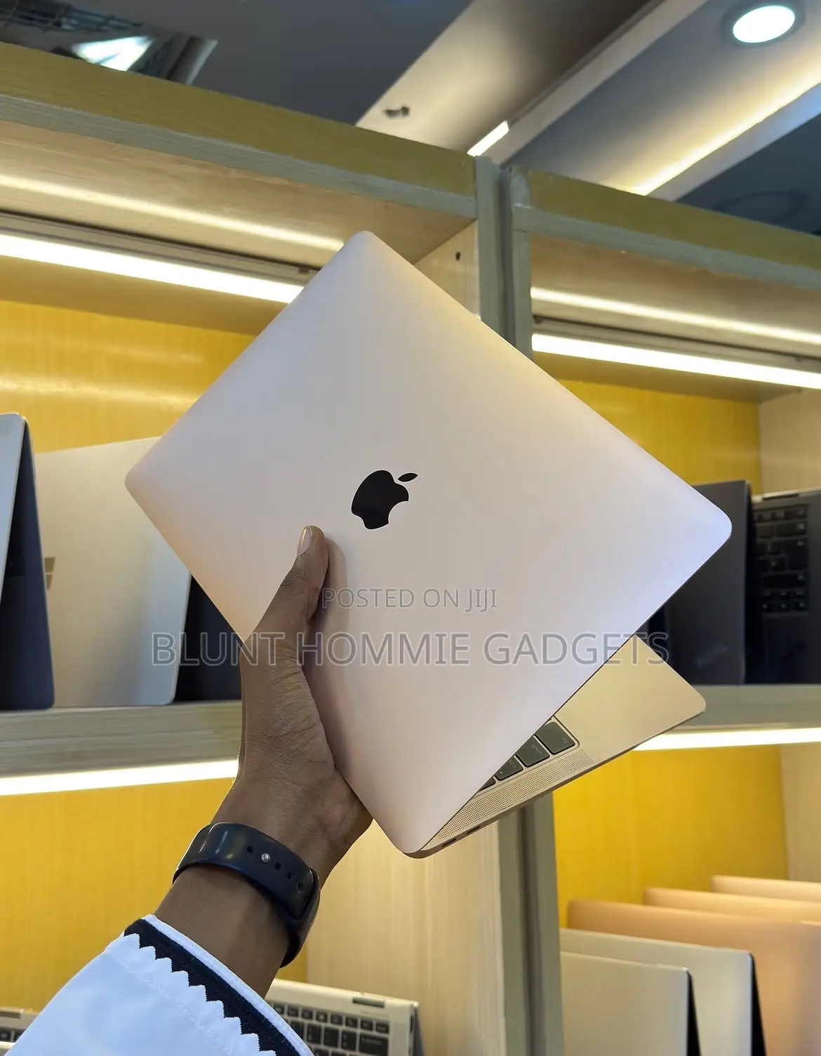 Laptop Apple MacBook Air 2018 8GB Intel Core i5 HDD+SSD 256GB