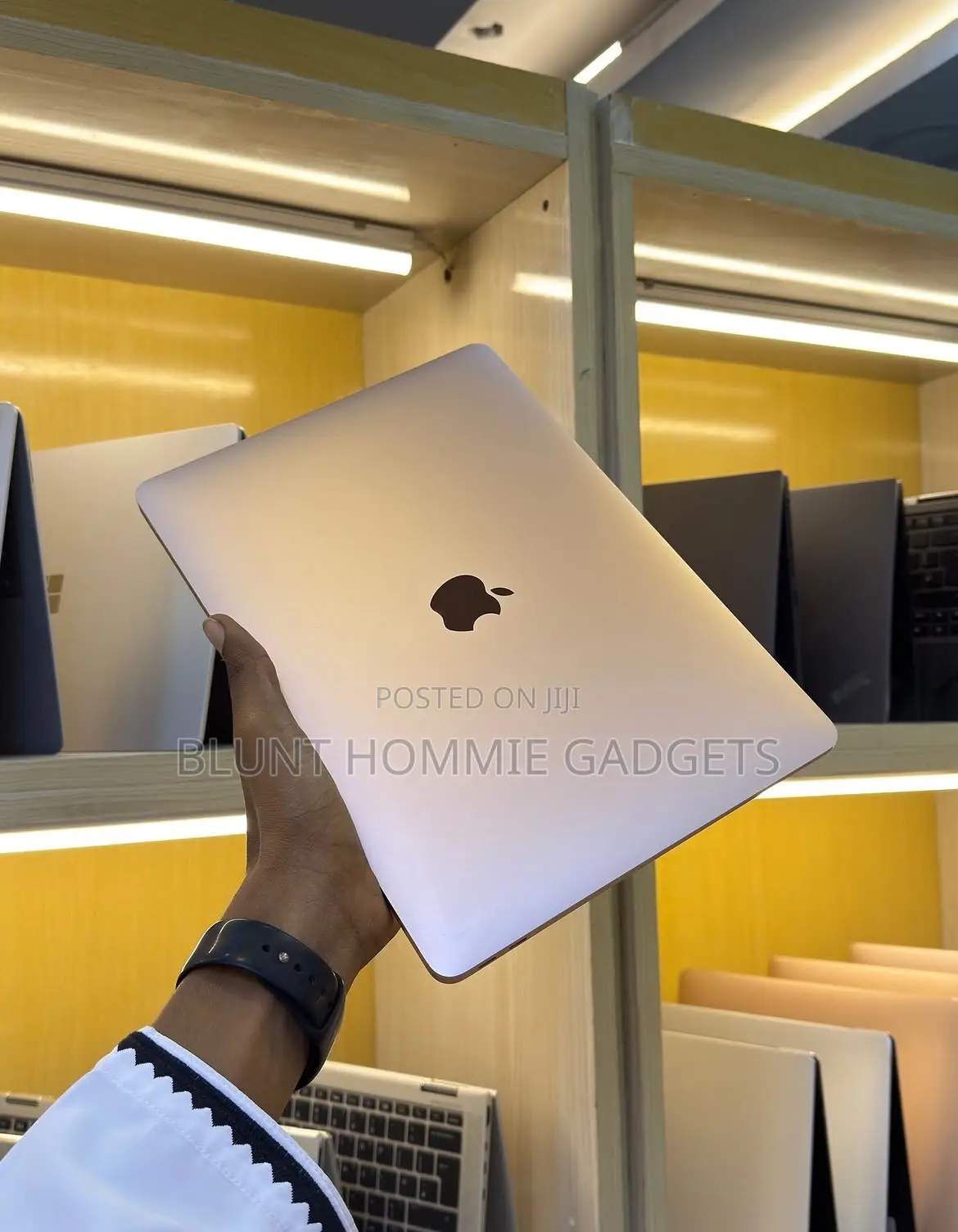 Laptop Apple MacBook Air 2018 8GB Intel Core i5 HDD+SSD 256GB