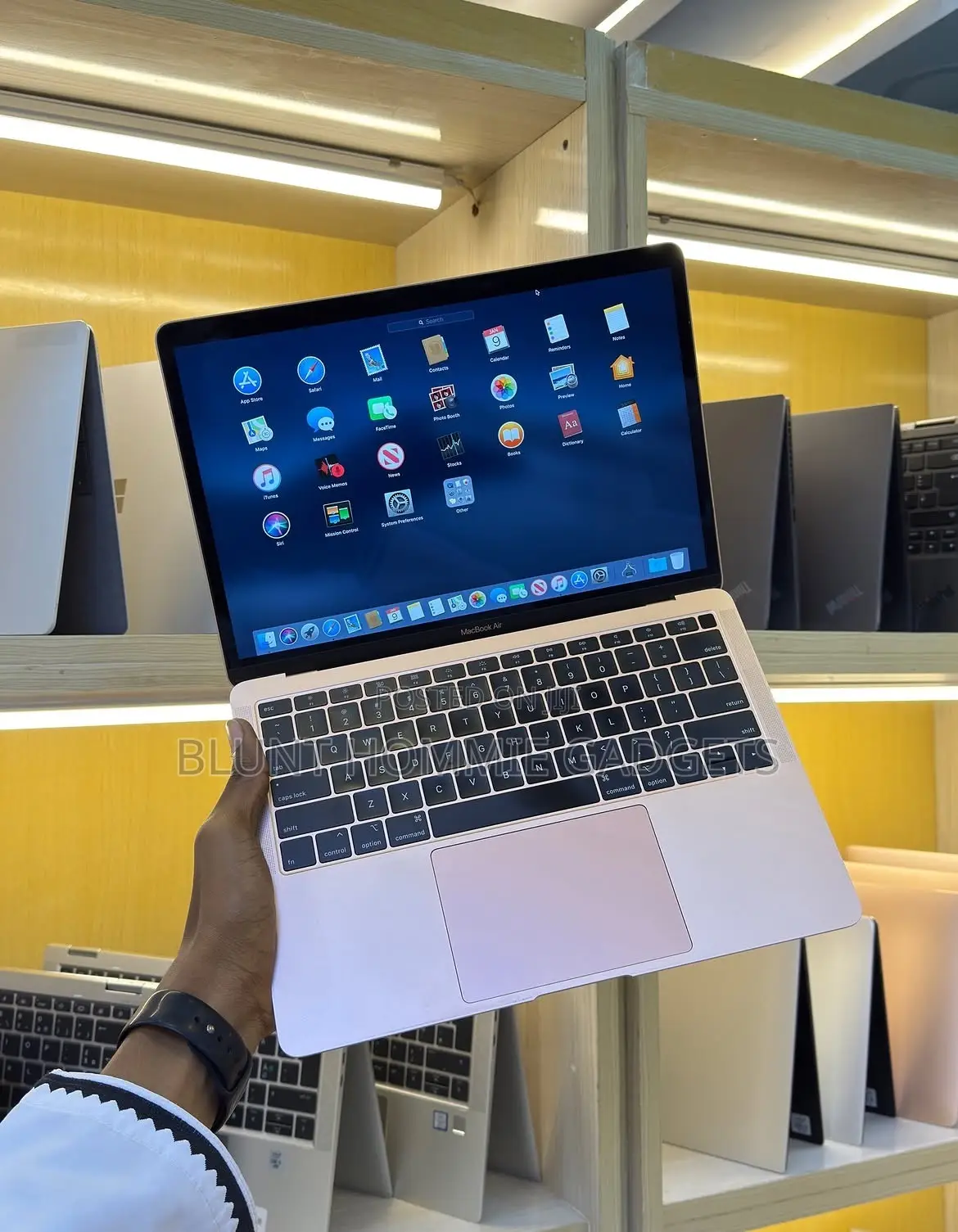 Laptop Apple MacBook Air 2018 8GB Intel Core i5 HDD+SSD 256GB
