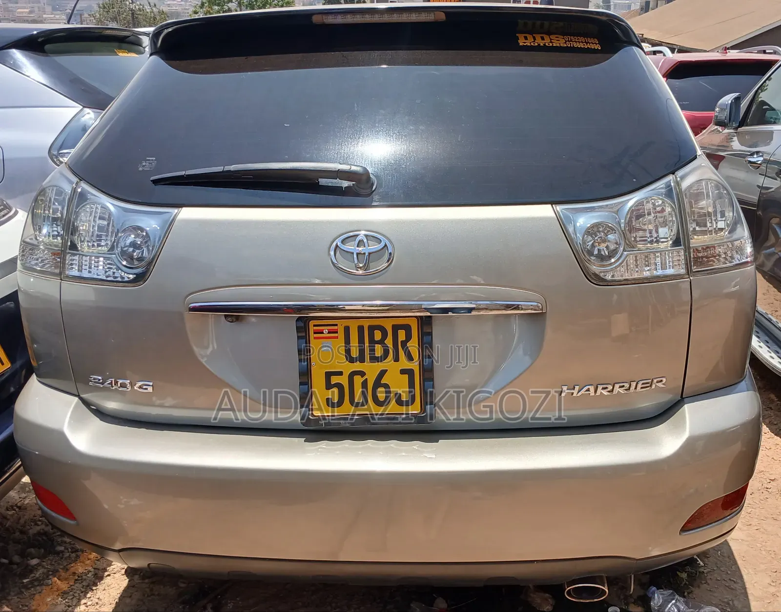 Toyota Harrier 2010 Silver