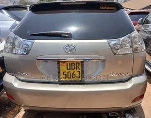 Toyota Harrier 2010 Silver