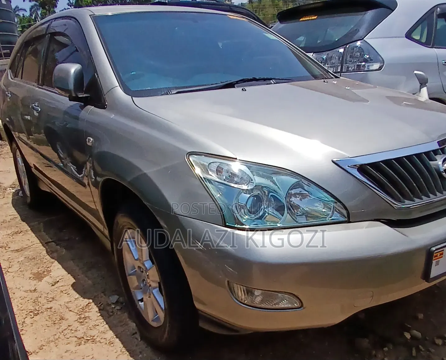 Toyota Harrier 2010 Silver