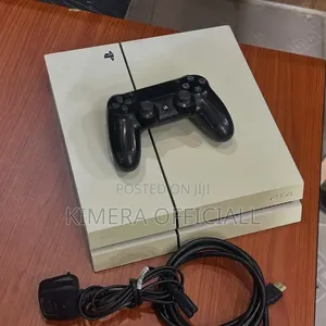 SONY PlayStation 4 Standard 500GB With 12 Games and 2 Controllers