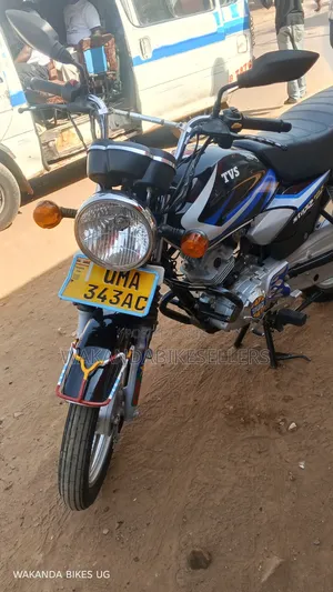 TVS HLX 125 2025 Red