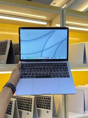 Laptop Apple MacBook Pro 2017 8GB Intel Core i5 HDD+SSD 256GB