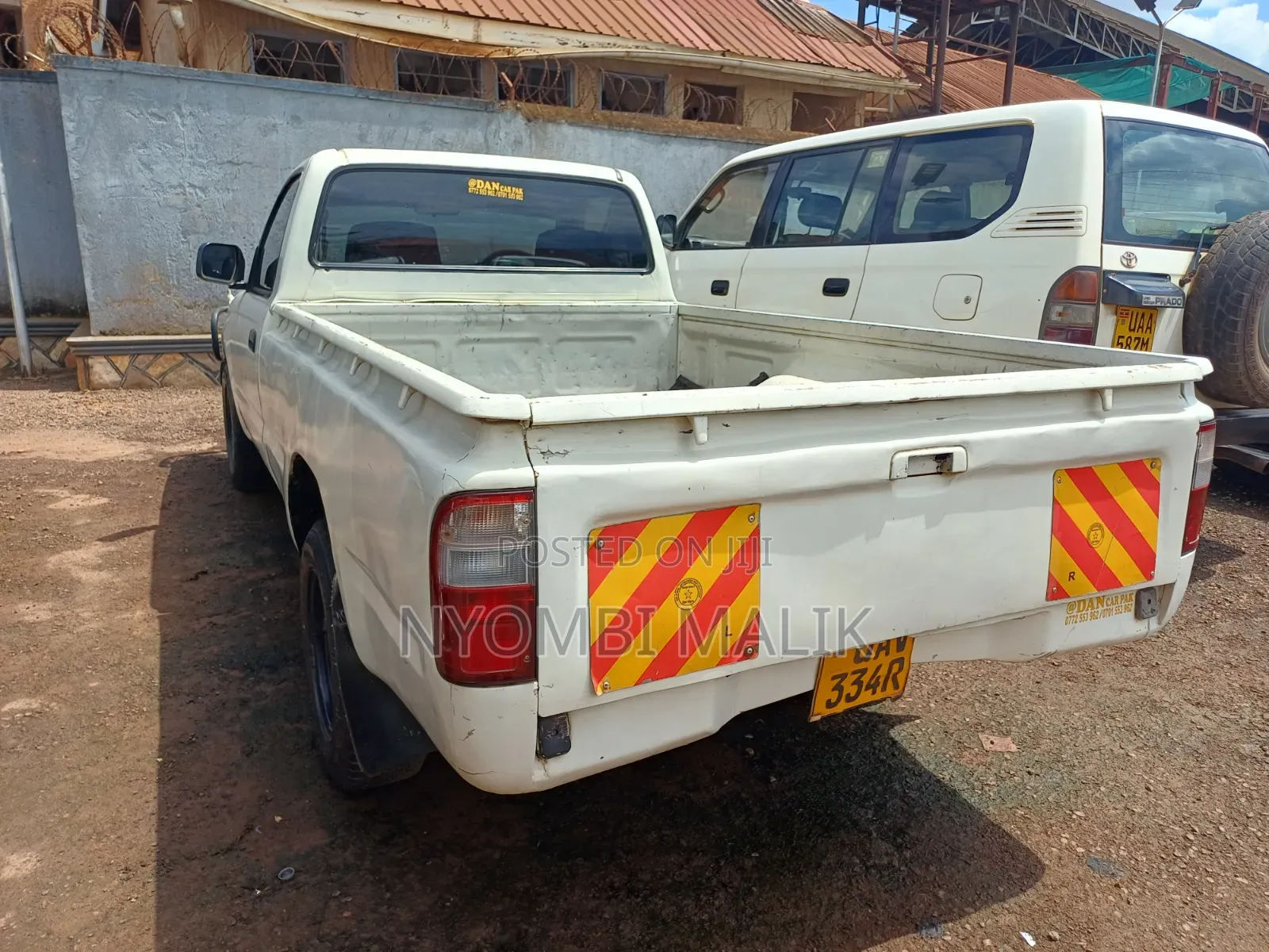 Toyota Hilux 1997 White