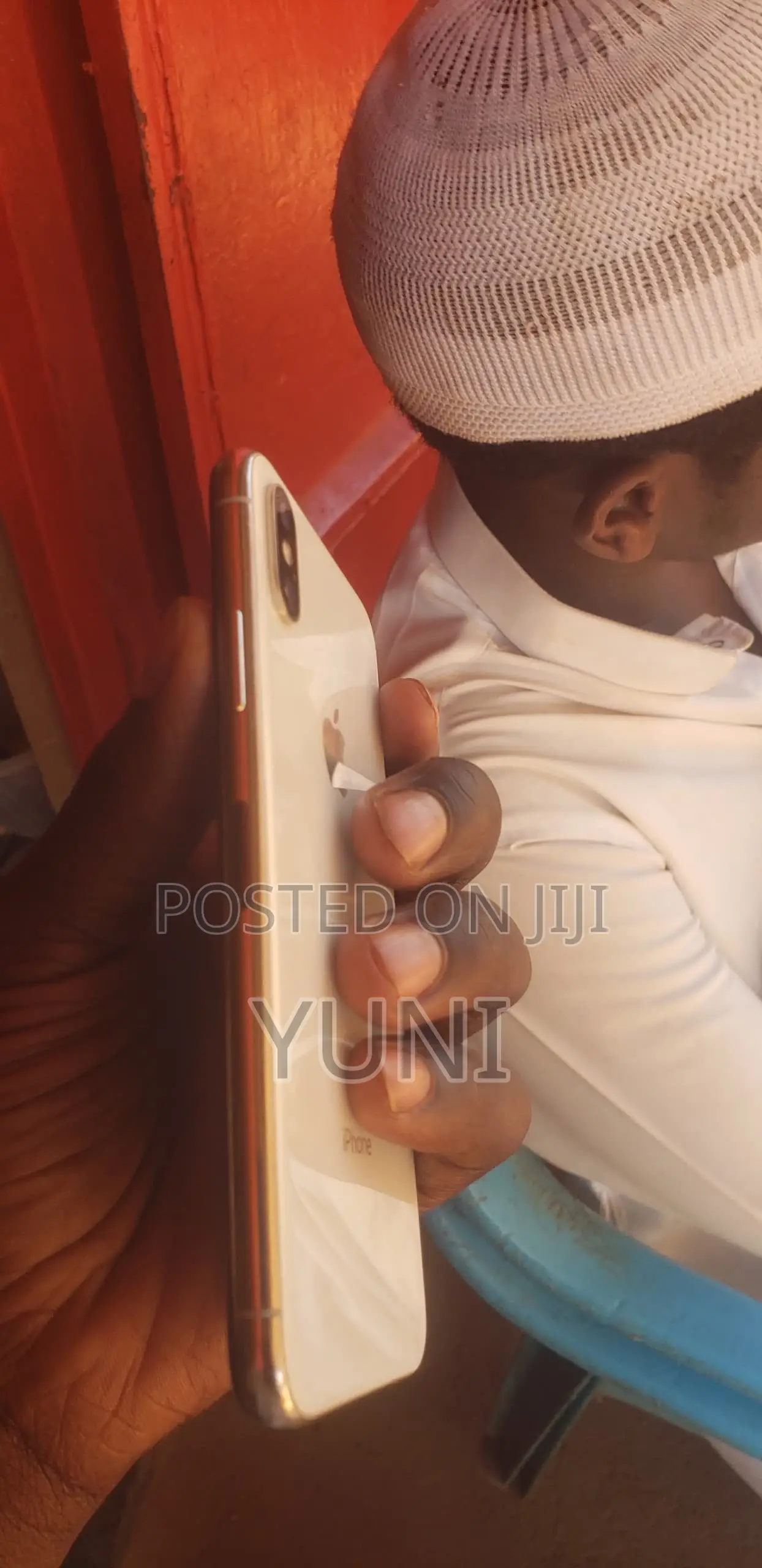 Apple iPhone X 64 GB White