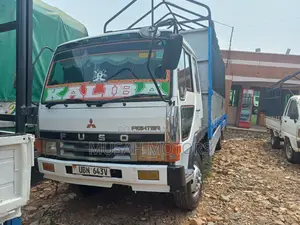 Fuso Fighter Truck