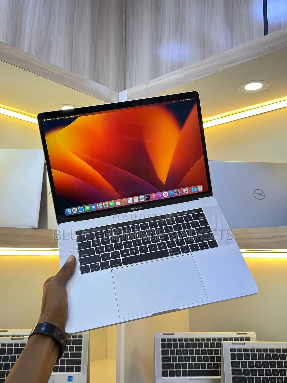 Laptop Apple MacBook Pro 2017 8GB Intel Core i5 HDD+SSD 256GB