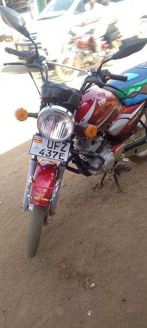 TVS HLX 125 2023 Red