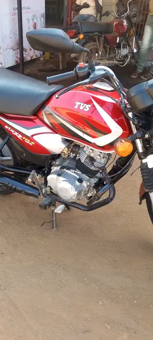 TVS HLX 125 2024 Red