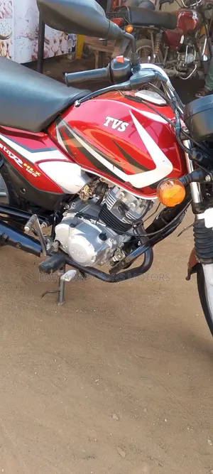 TVS HLX 125 2024 Red