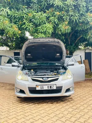 Subaru Legacy 2.0D Sedan 2012 Silver