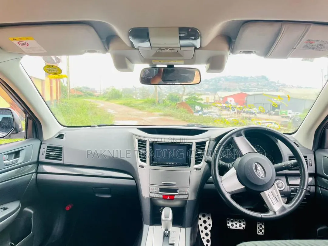 Subaru Legacy 2.0D Sedan 2012 Silver