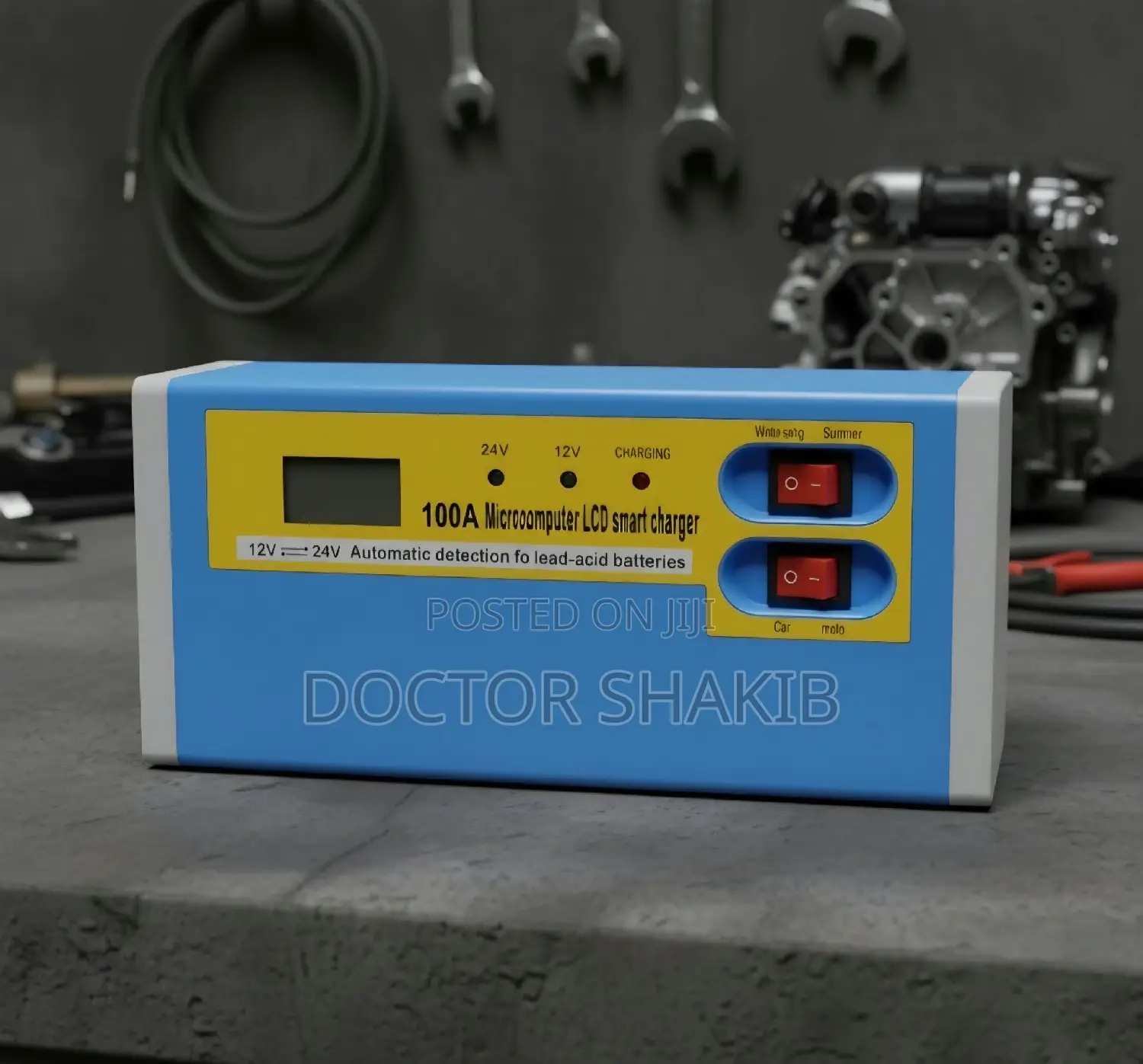 100A Microcomputer-Controlled LCD Smart Car Battery Charger
