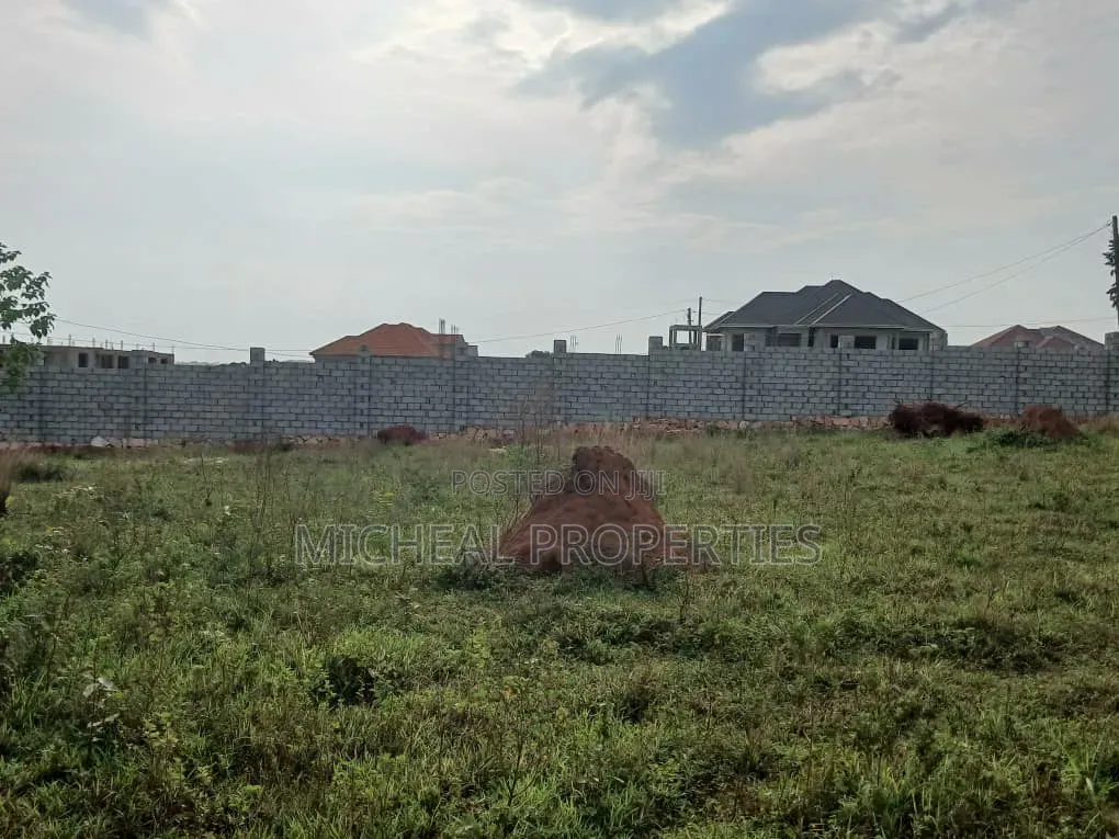 23 Decimals for Sell Location Kasangati Nangabo at 160m