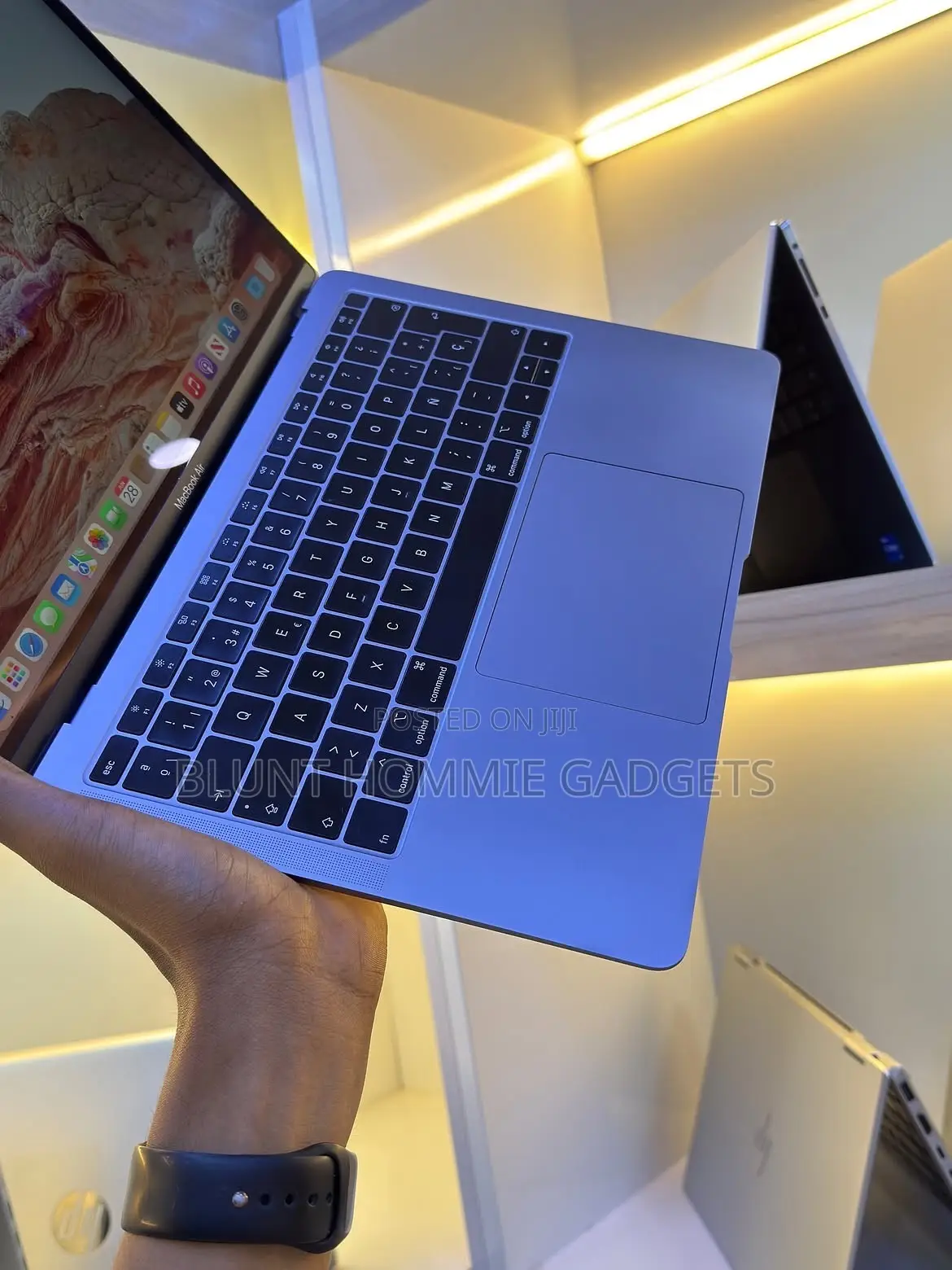 Laptop Apple MacBook Air 2019 8GB Intel Core i5 HDD+SSD 256GB