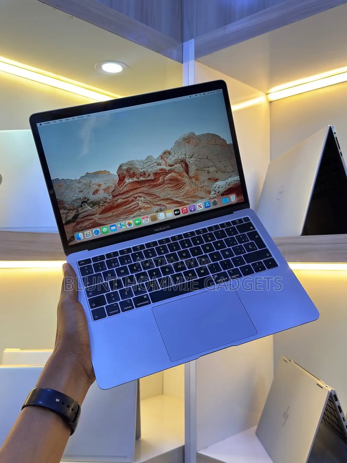 Laptop Apple MacBook Air 2019 8GB Intel Core i5 HDD+SSD 256GB