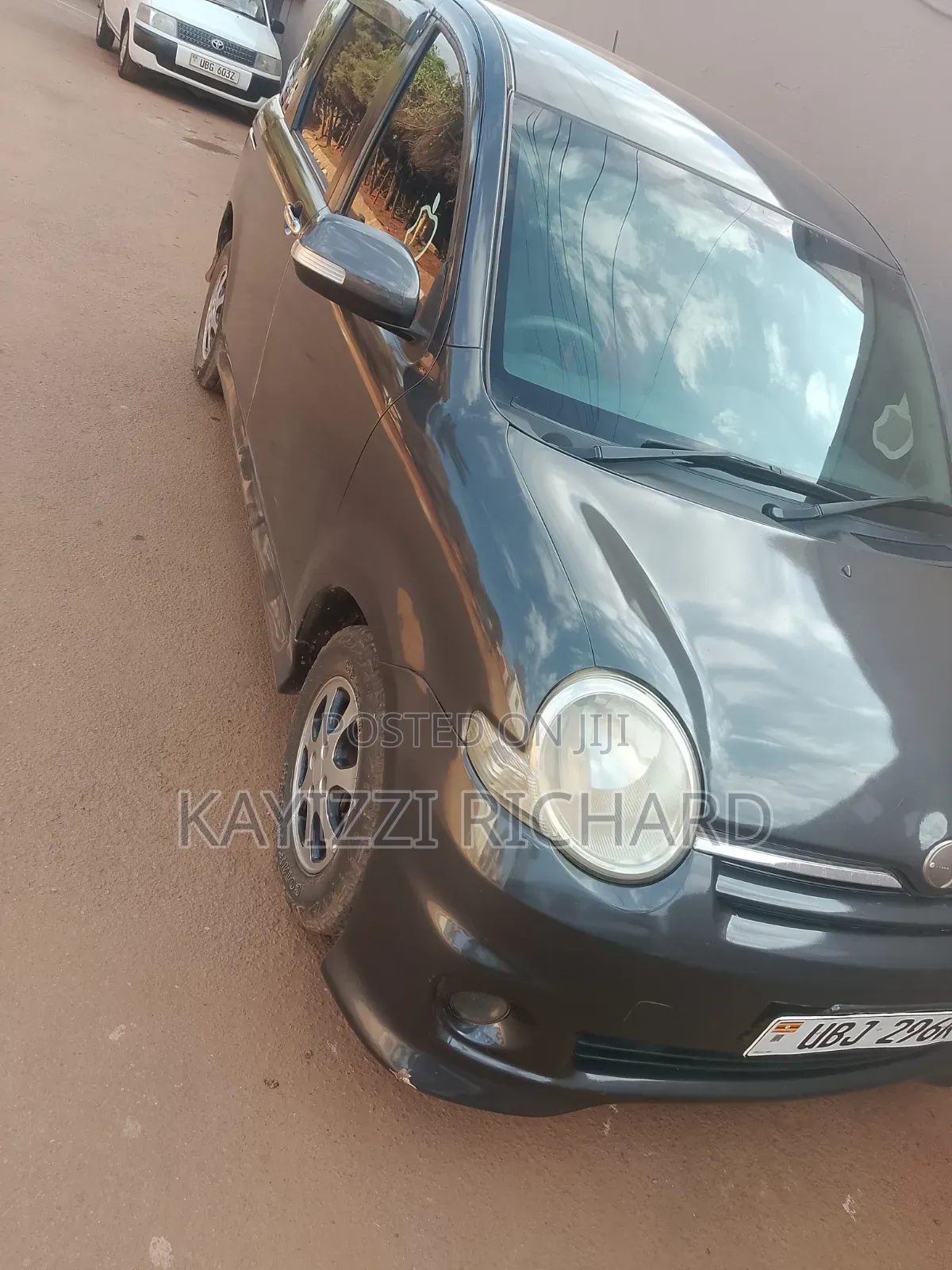 Toyota Sienta 2007 Black