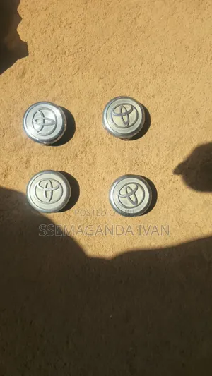 Toyota Centre Caps (4 Pieces) Japan Original Used