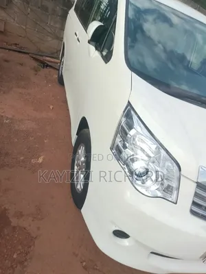 Toyota Noah 2008 White