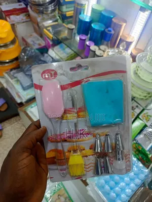 6-Piece Cake Decorating and Baking Tool Set