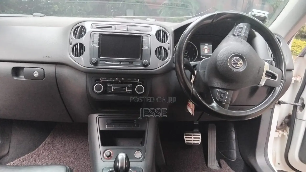 Volkswagen Tiguan 2012