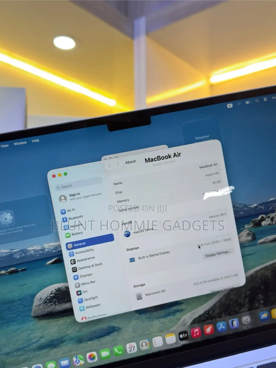 Laptop Apple MacBook Air 2025 M4 16GB Apple M4 HDD+SSD 256GB