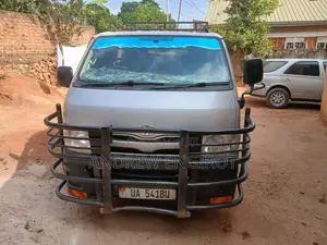 Toyota HiAce 2013 Beige