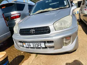 Toyota RAV4 2002