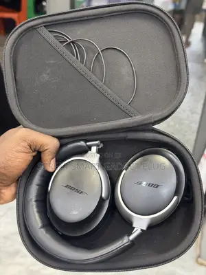 Bose Qc Ultra Headphones (Used)